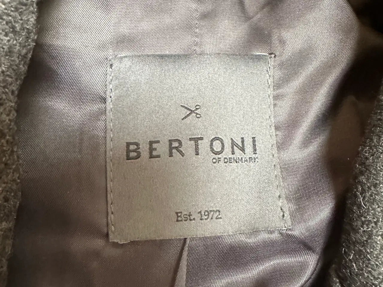 Billede 3 - Mørkegrå Bertoni uldfrakke