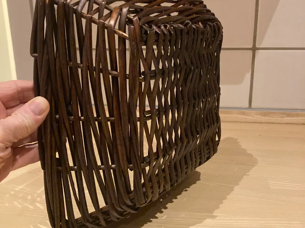 Billede 3 - Fletkurv, 30 x 30 x 9 cm