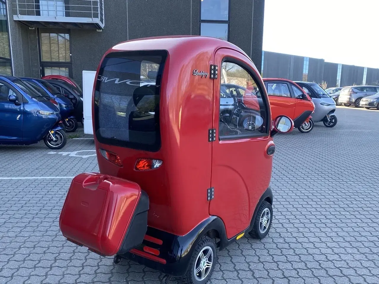 Billede 2 - City Kabine rød