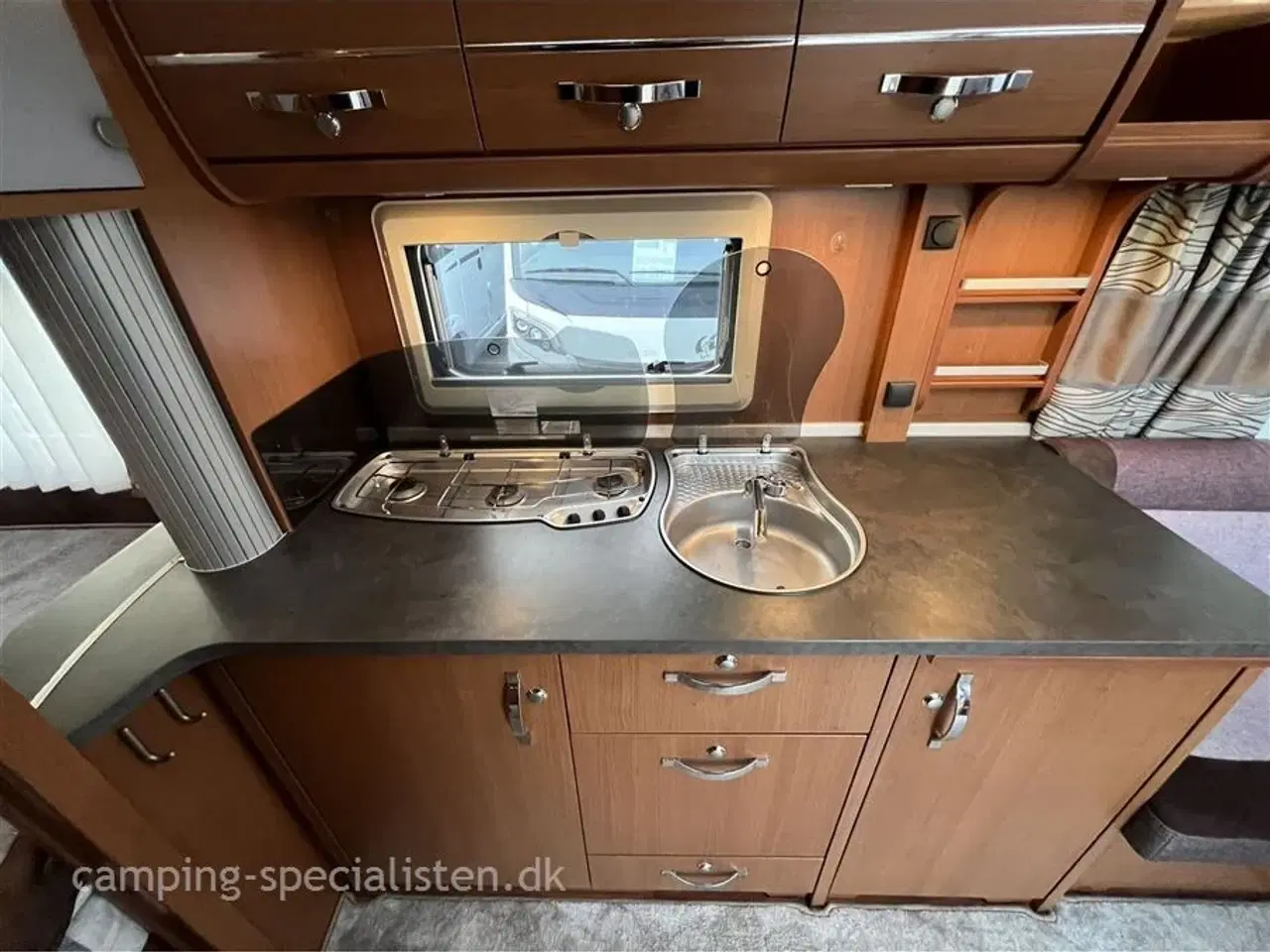 Billede 8 - 2012 - Knaus Südwind Exclusive 550 UF 2012 Knaus Südwind Exclusive 550 UF - Se den nu hos Camping-Specialisten.dk