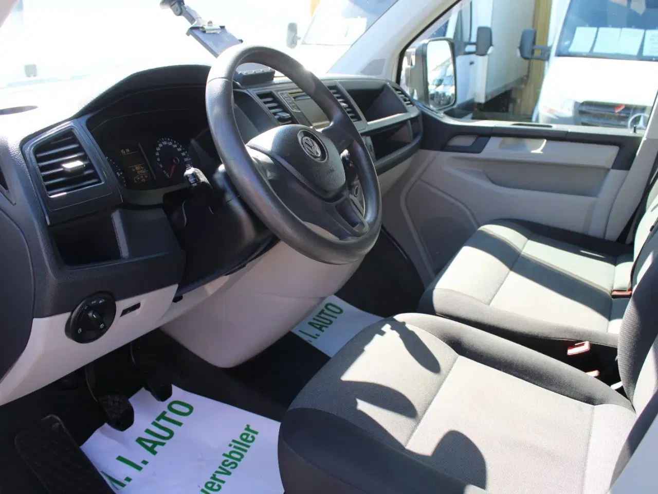 Billede 3 - VW Transporter 2,0 TDi 150 Db.Kab m/lad