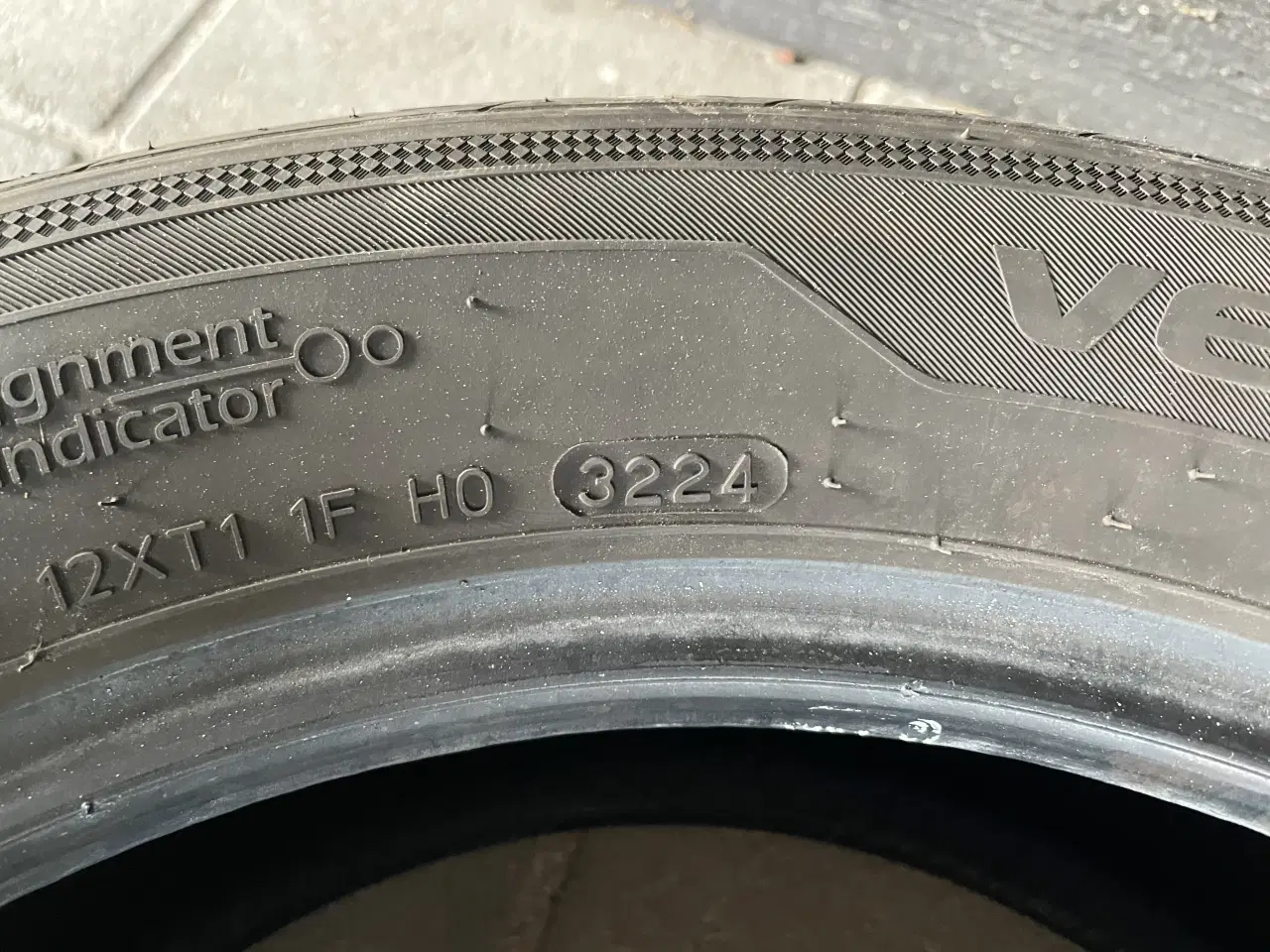 Billede 9 - 215/55 x 17 sommerdæk