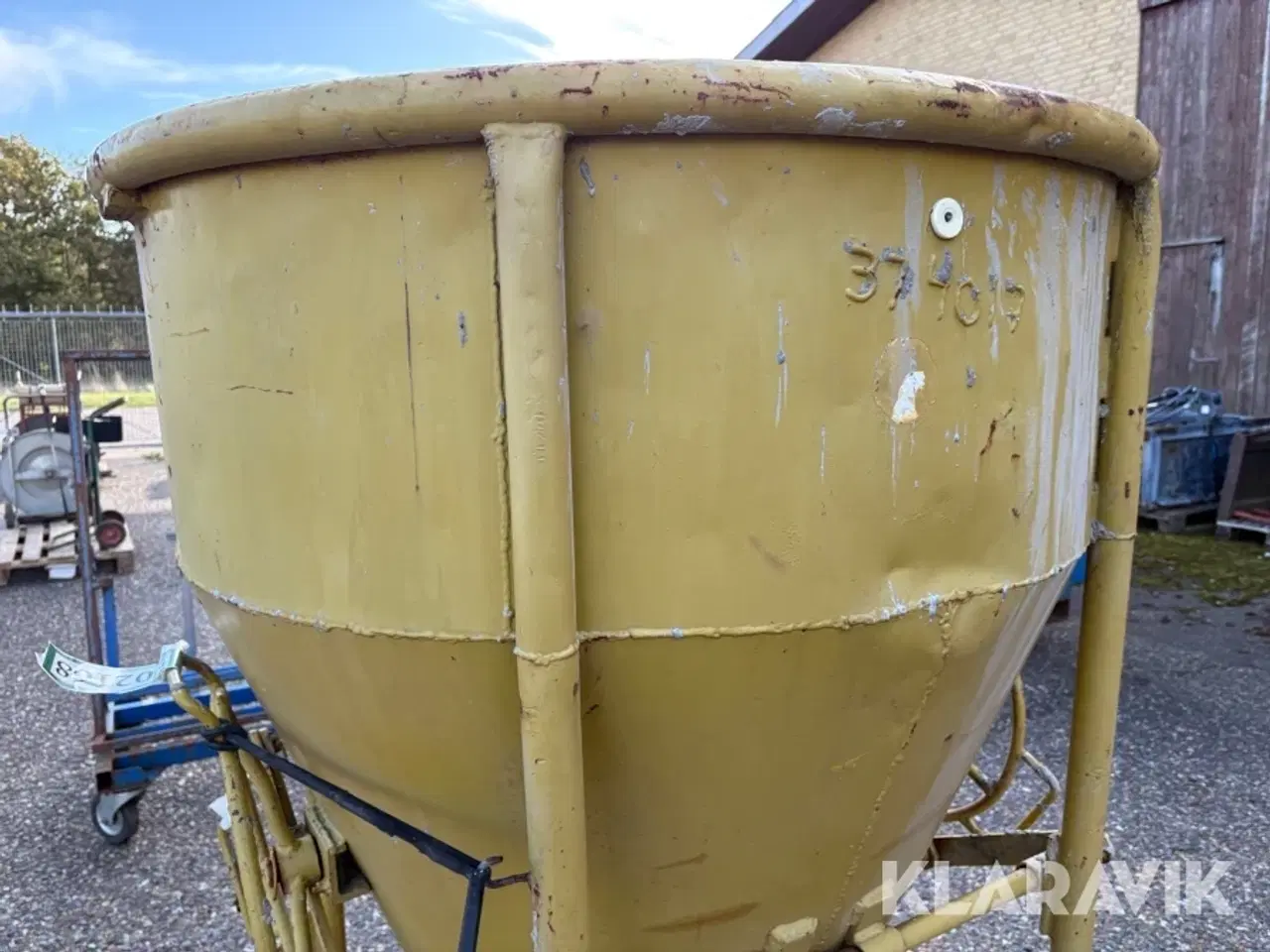 Billede 10 - Betonspand 700 liter