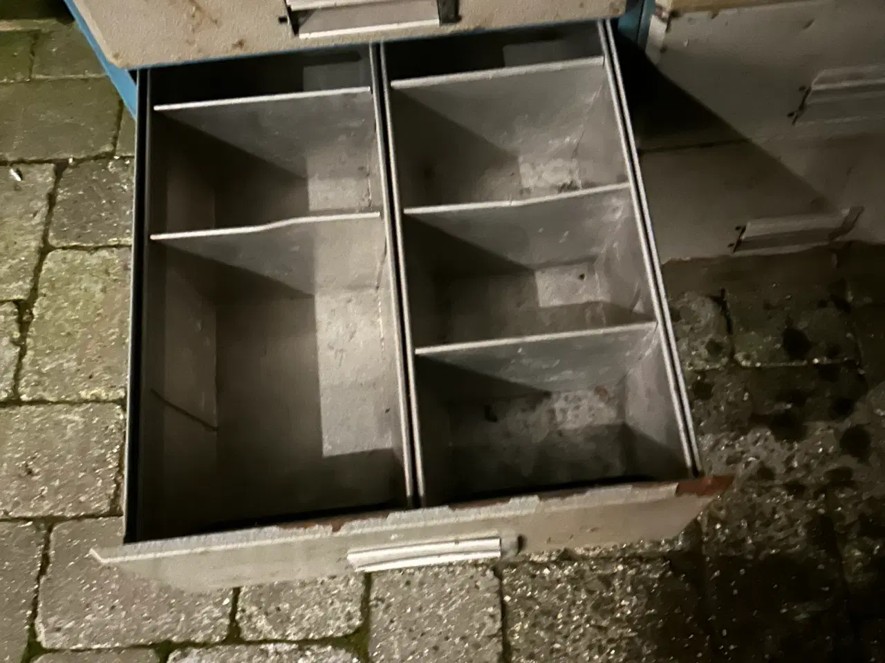 Billede 2 - Skuffereol 