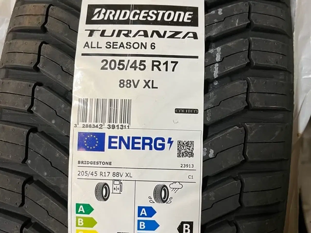 Billede 3 - 2 stk. bildæk BRIDGESTONE TURANZA 205/45 R17