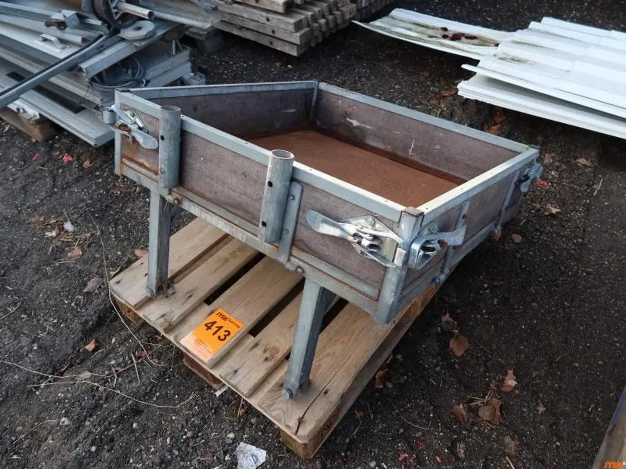 Billede 1 - TRAILER KASSE.