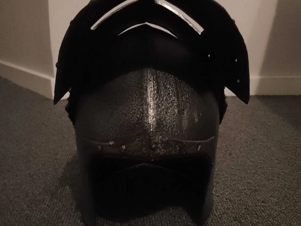 Billede 3 - Ridder hjelm 