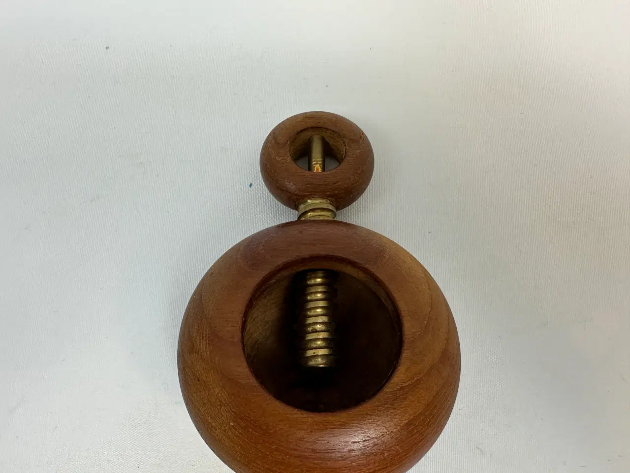 Billede 4 - Trip Trap nøddeknækker (teak/messing)