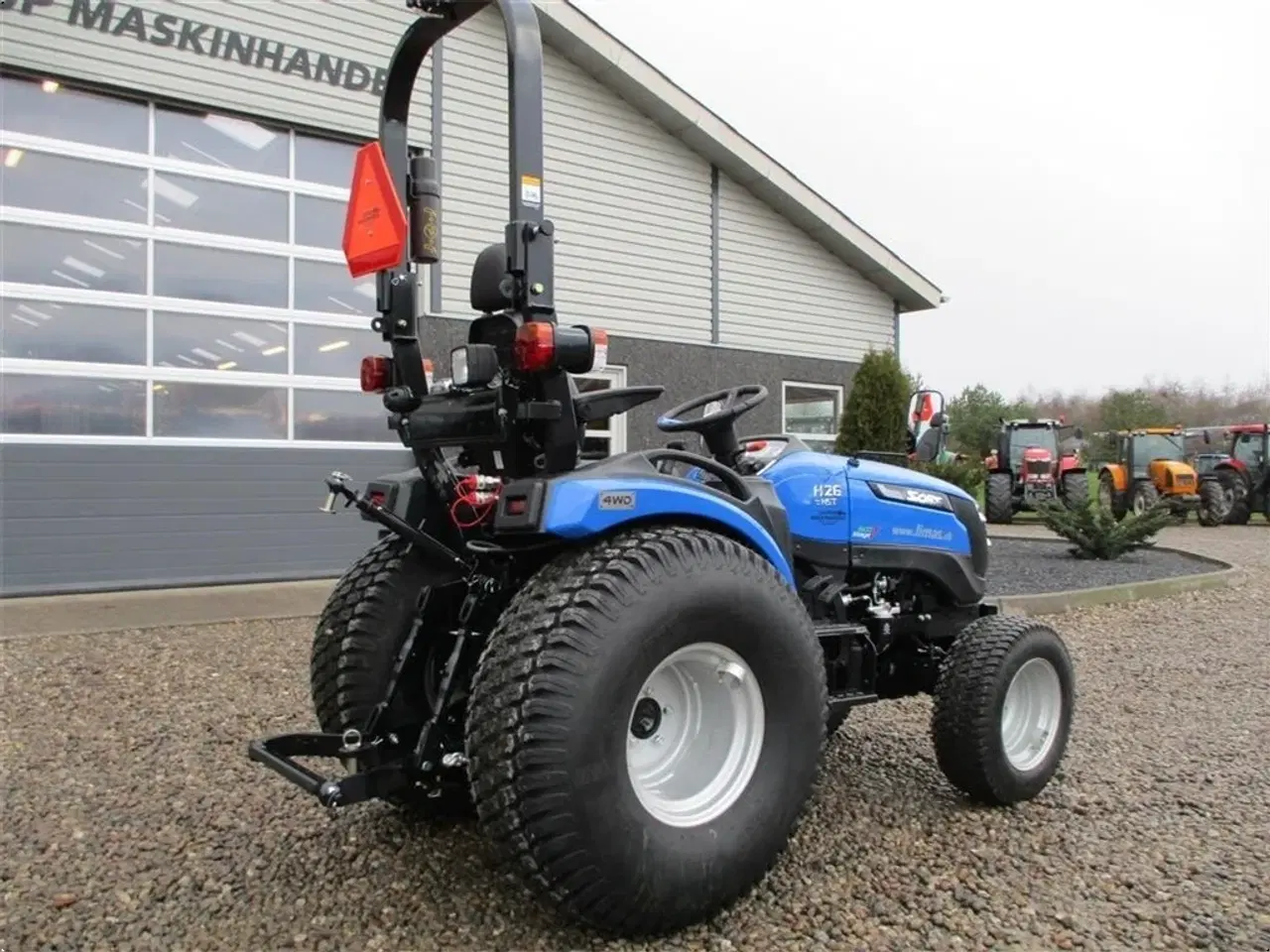 Billede 13 - Solis 26 HST Hydrostat Turf hjul.