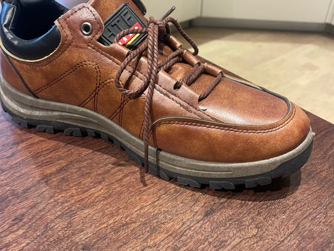 Billede 3 - lædersko sælges 3 par størrelse 45-36-35