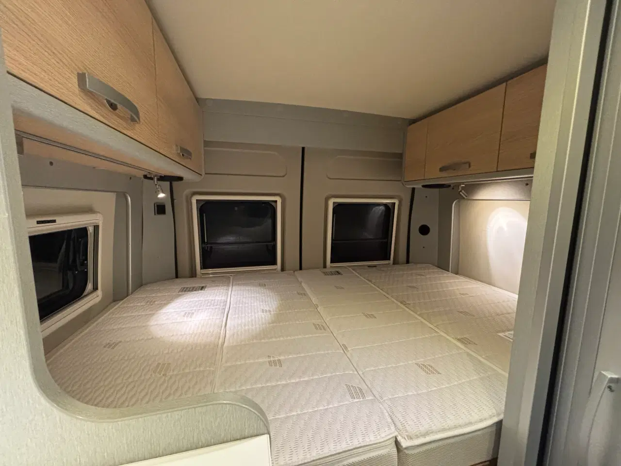 Billede 6 - Autocamper til salg - Hymer Free 540 