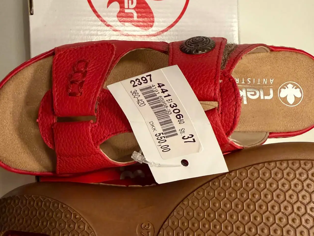 Billede 1 - Rieker sandal til dame i rød