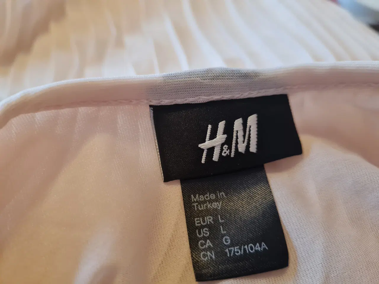 Billede 6 - Lang festlig top str L H&M 