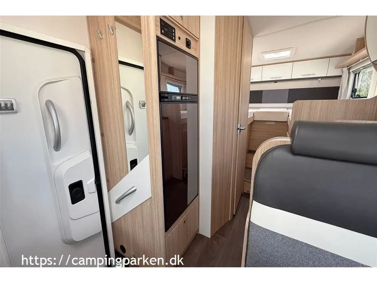 Billede 6 - 2020 - SunLight   Super fin Sunlight autocamper med enkeltsenge og 4 selepladser