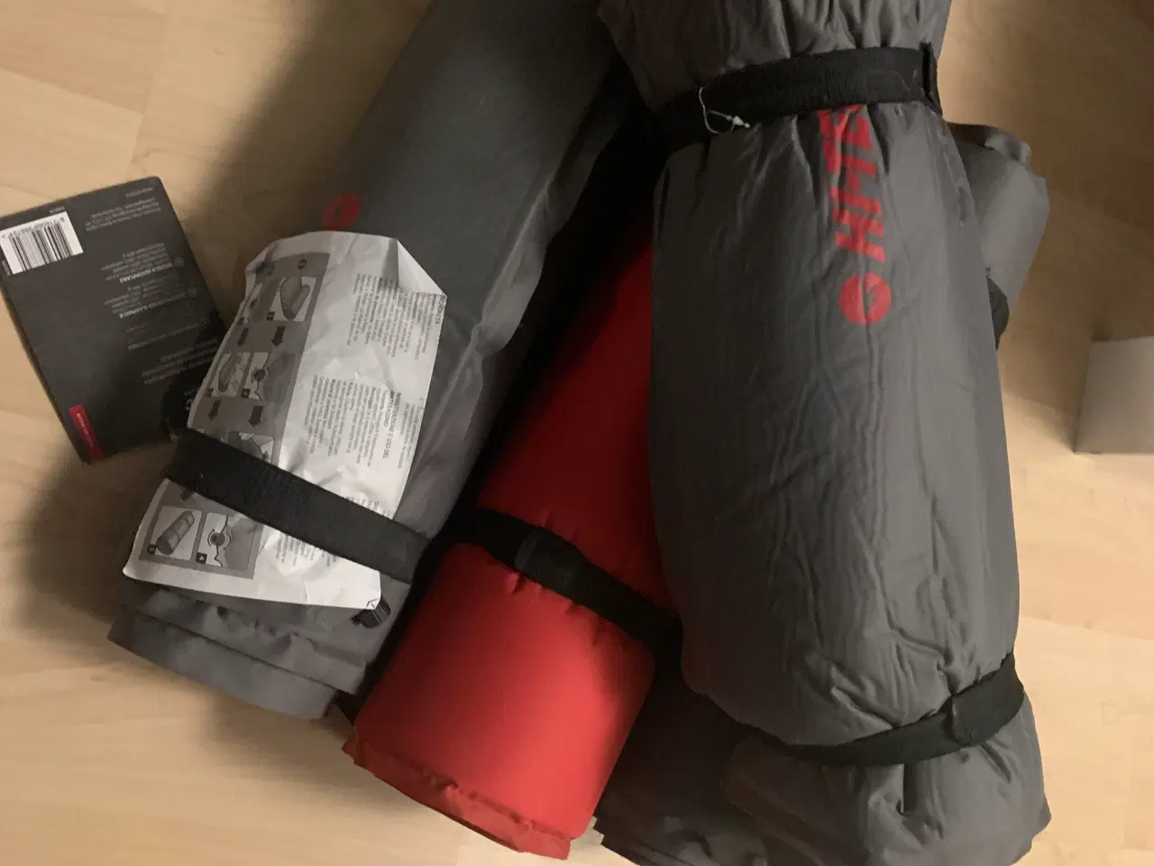 Billede 3 - 4 stk. nye selvoppustelige liggeunderlag