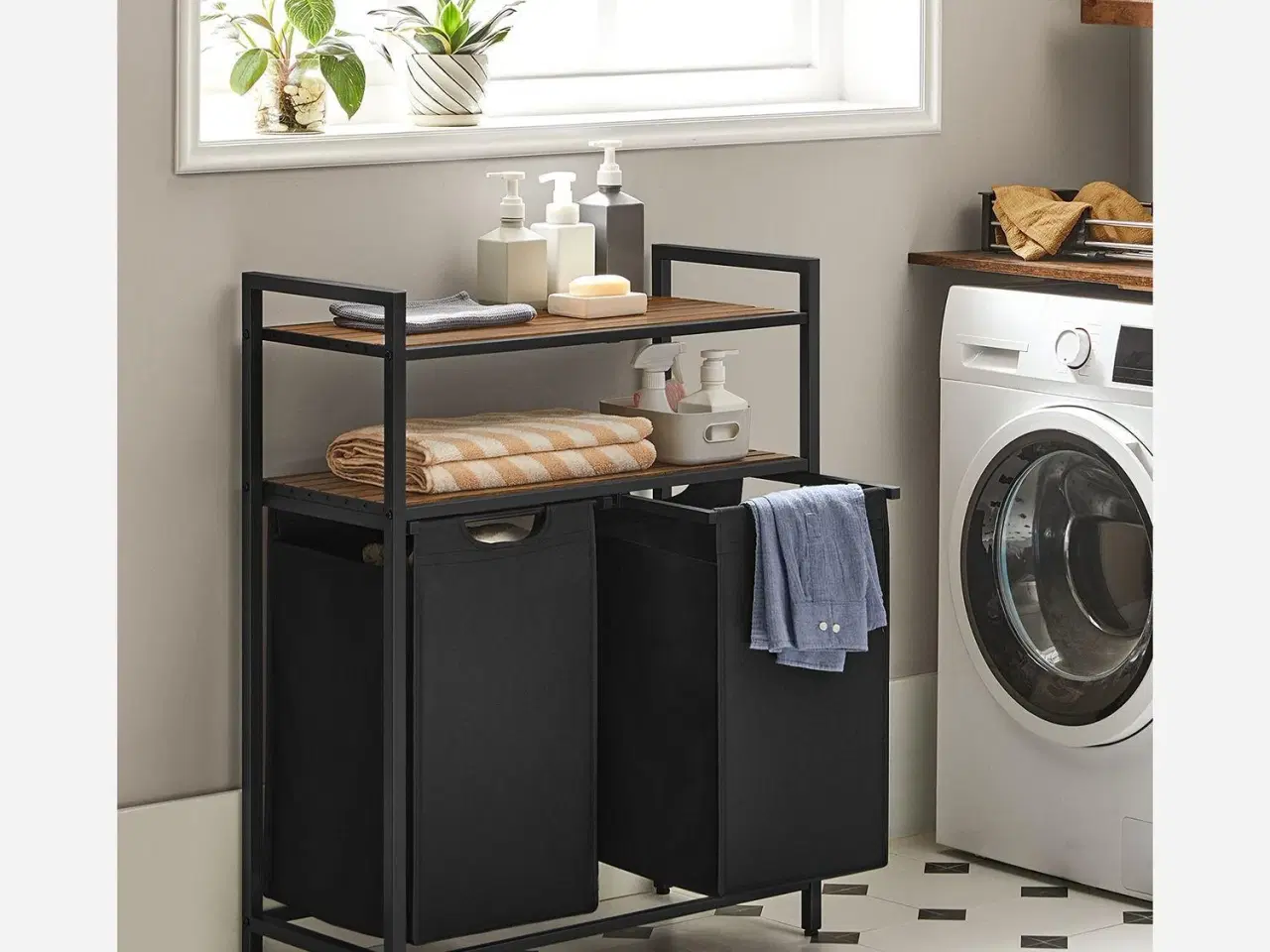 Billede 2 - Vasketøjskurv med hylder dobbelt vasketøjssorterer, 2 udtagelige poser á 46 l, 2 opbevaringshylder, rustik brun/sort