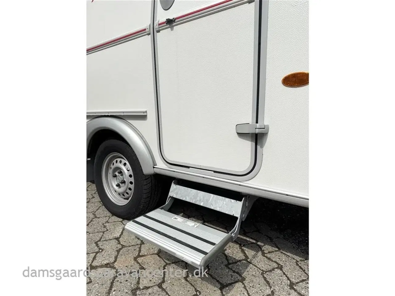 Billede 14 - 2018 - Hymer Touring Familia 310   Forventes på lager primo uge 23