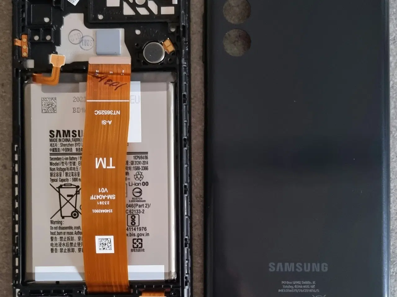 Billede 2 - Samsung A04S dele/hel mobil unden bundkort