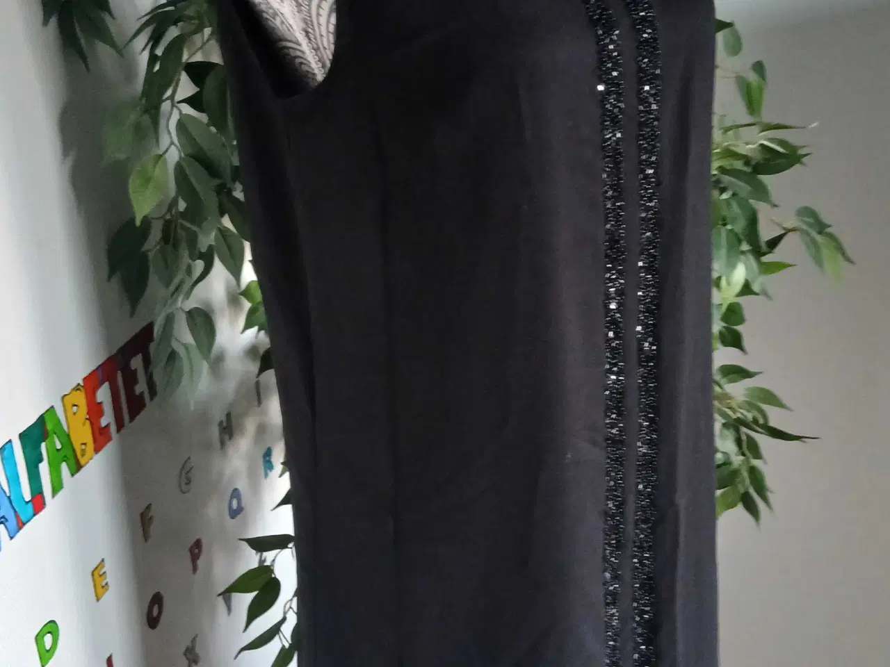 Billede 4 - Kjole. Ofelia. Medium/38