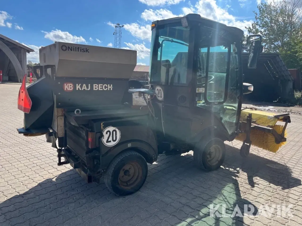 Billede 4 - Redskabsbærer Kärcher MC50
