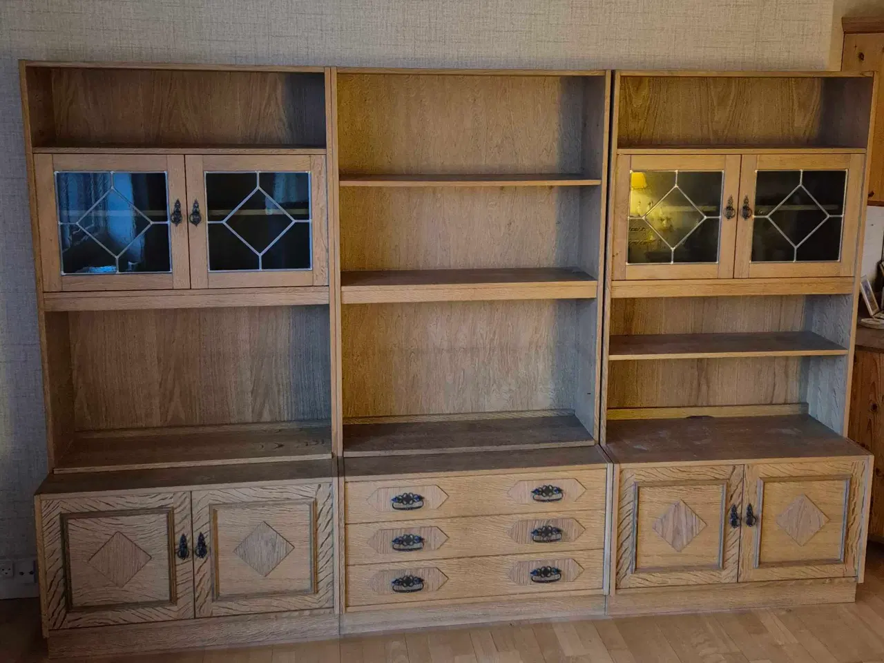 Billede 5 - Egetræsmøbler sælges - KOM MED ET BUD.