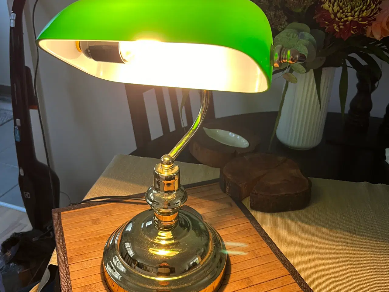 Billede 1 - Lindby skrivebordslampe - banklampe med grøn skærm