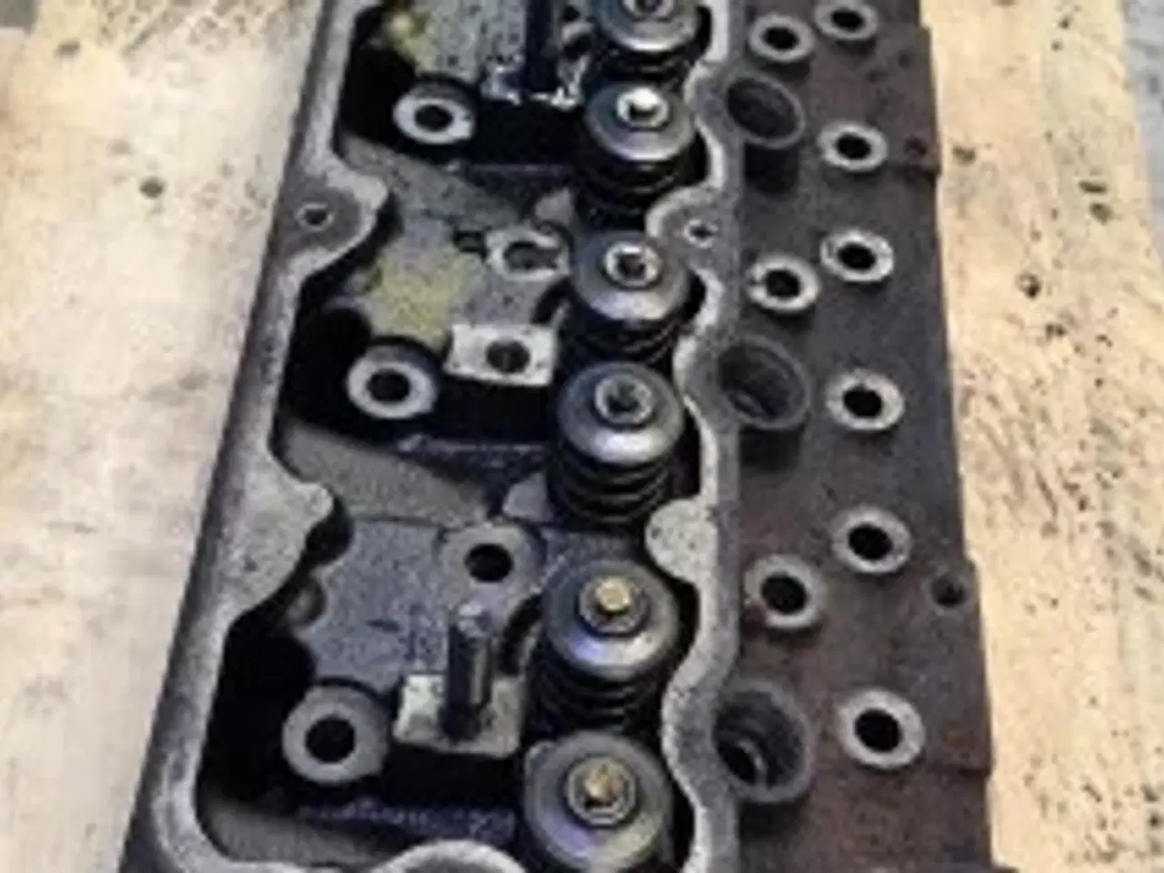 Billede 8 - Perkins 1006 Cylinderhoved 4225076M91