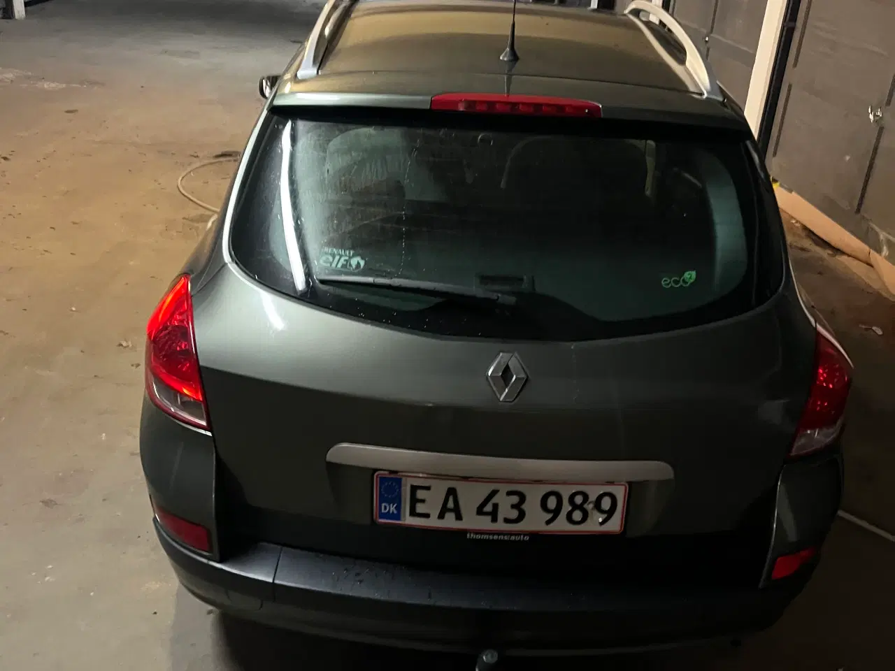 Billede 5 - Familiebil pæn og kører godt