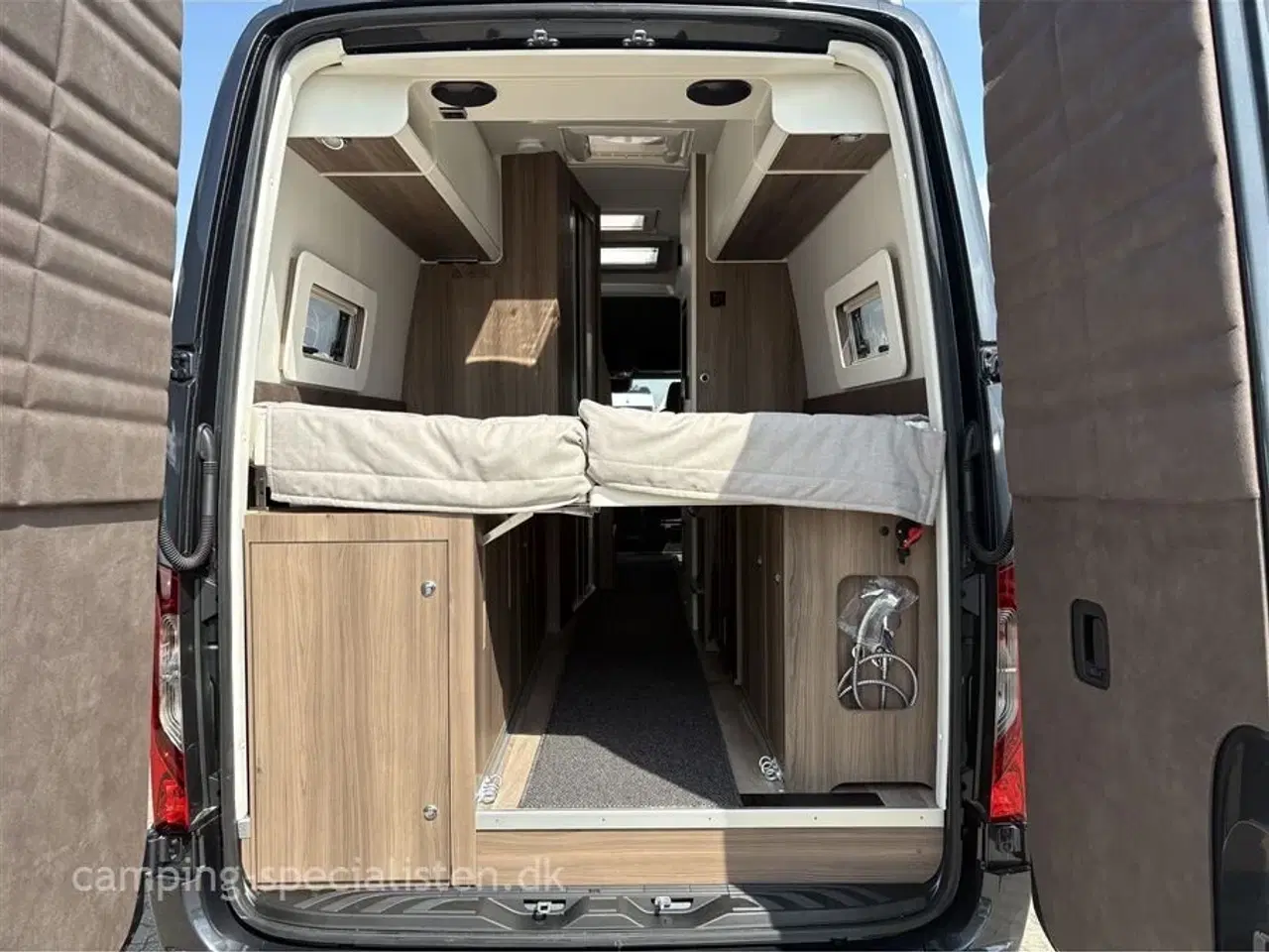 Billede 5 - 2025 - Kabe Van 690 LB Mercedes   Kabe Van 690 LB 2025 Mercedes - Se den nu hos Camping-Specialisten.dk