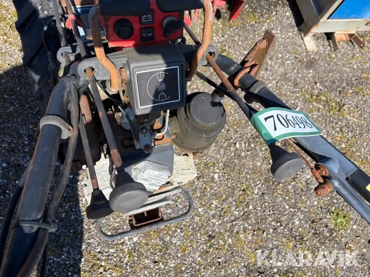 Billede 11 - Redskabsbærer Goldini 140 AB2 - Diesel - med stenrive og kost