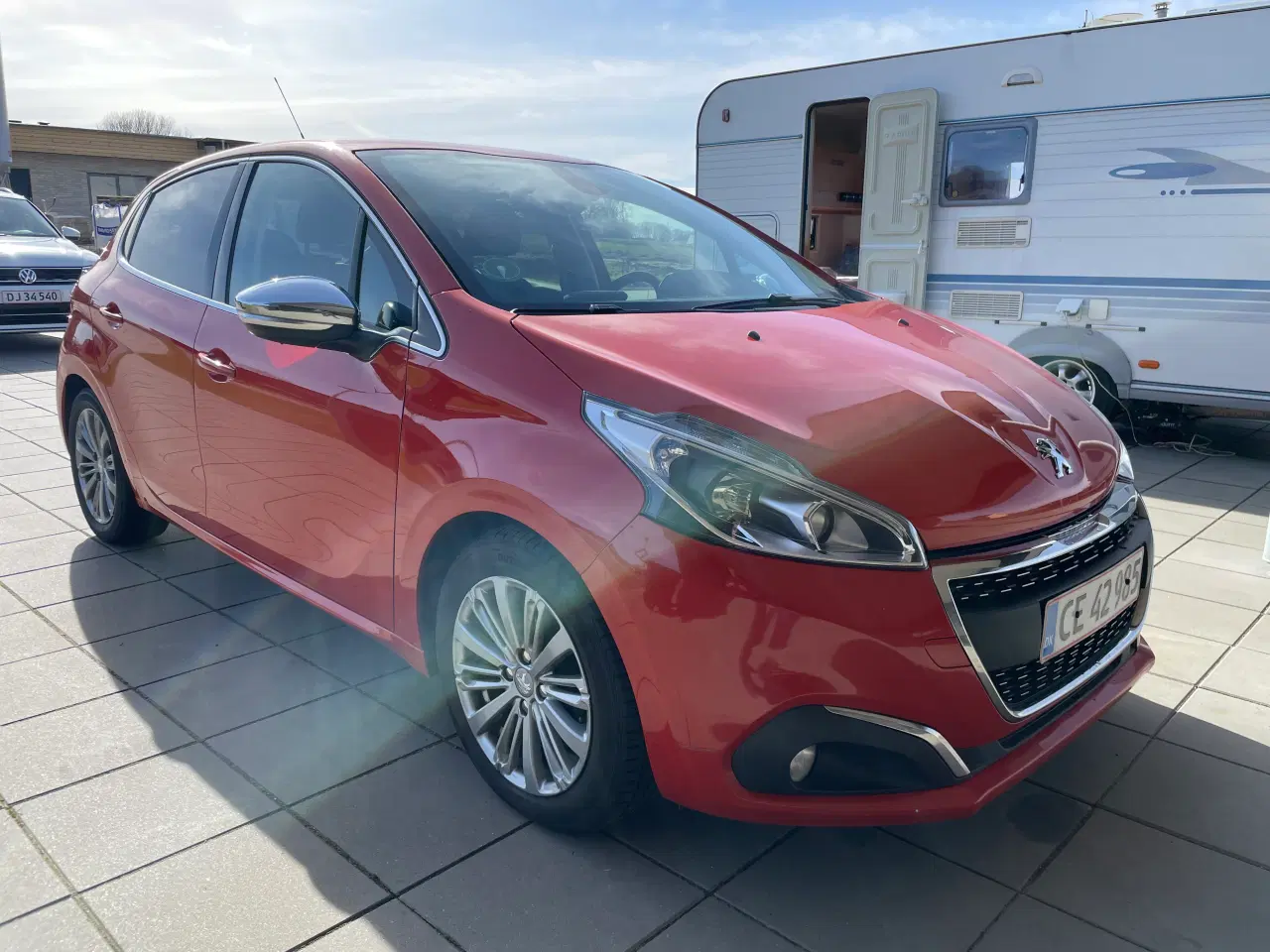 Billede 3 - Peugeot 208 1,6 bluehdi 120kr halvårlig vægtafgift