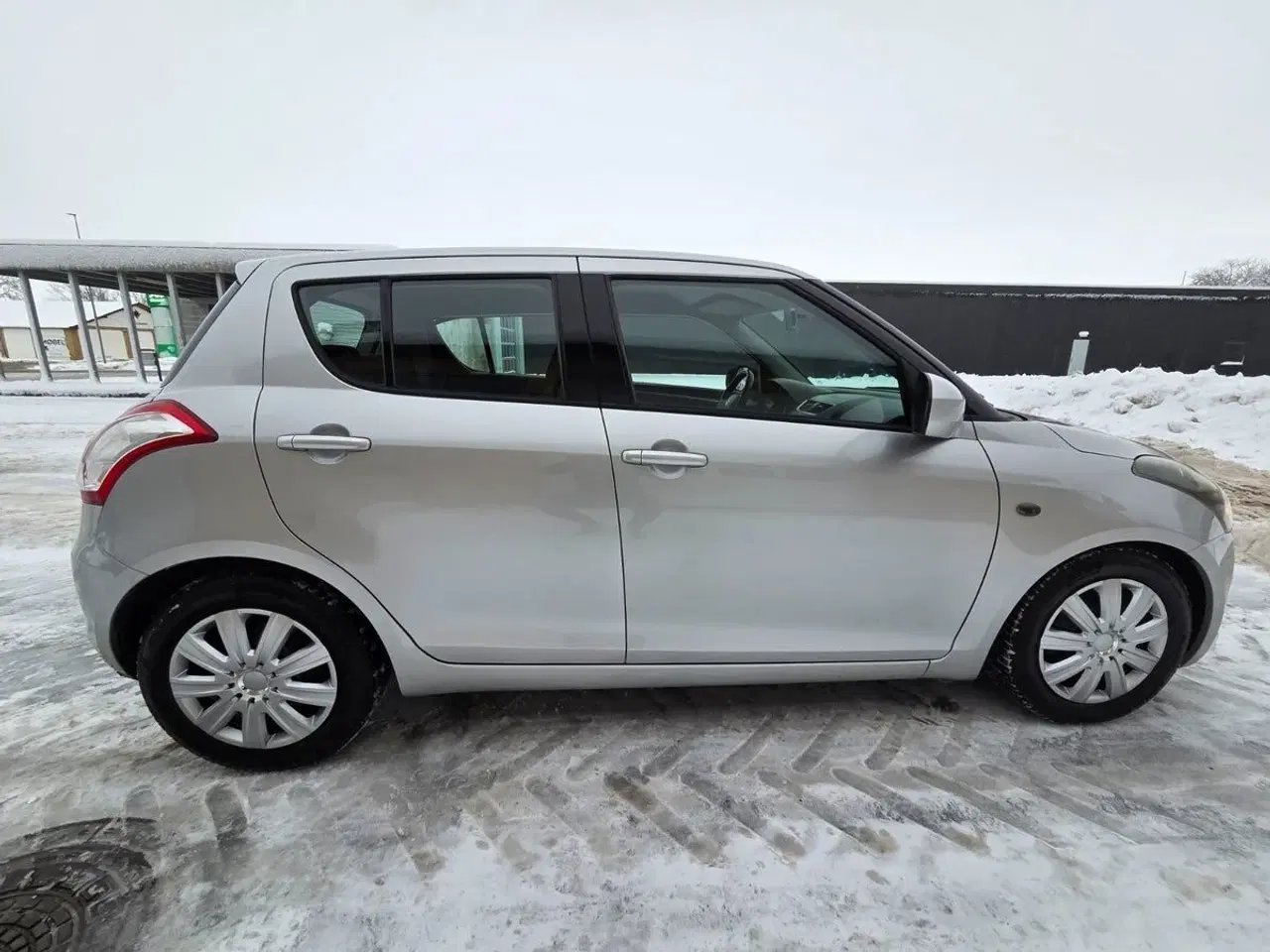 Billede 2 - Suzuki Swift 1,2 16V GL A/C Start/Stop 94HK 5d