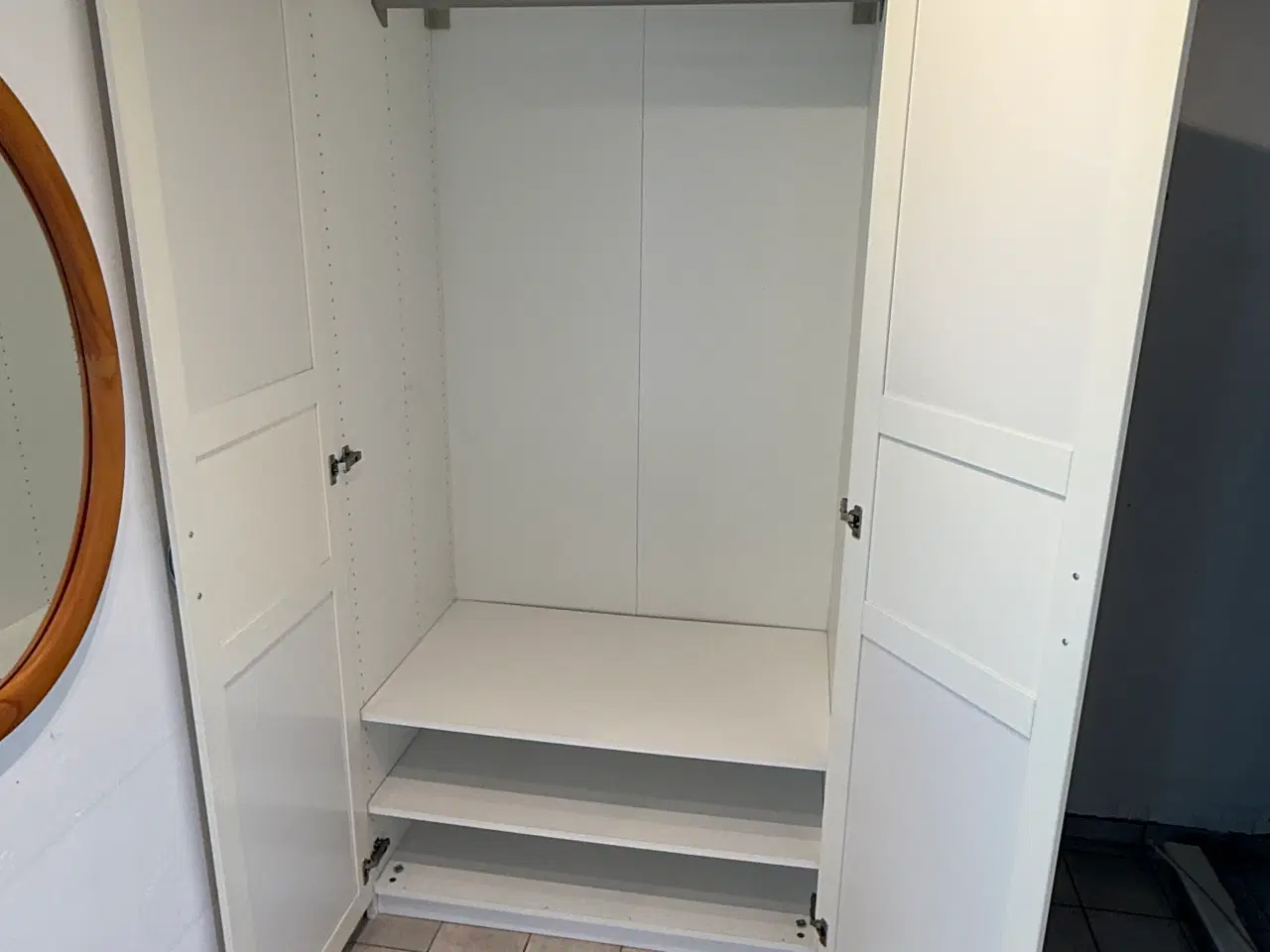 Billede 2 - IKEA Pax garderobe/entreskab 
