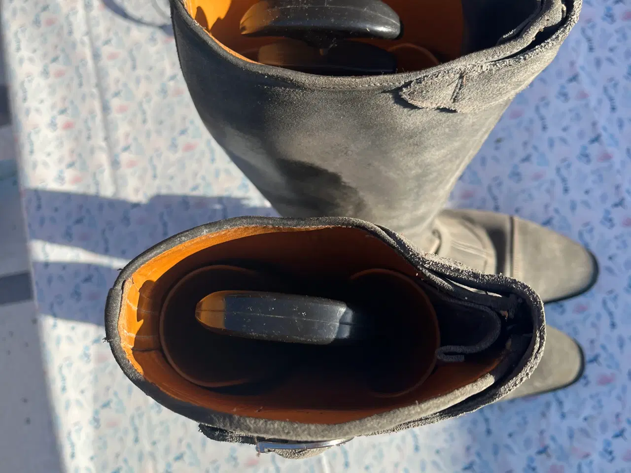 Billede 5 - Grå ruskinds dessurstøvler fra Kønigs