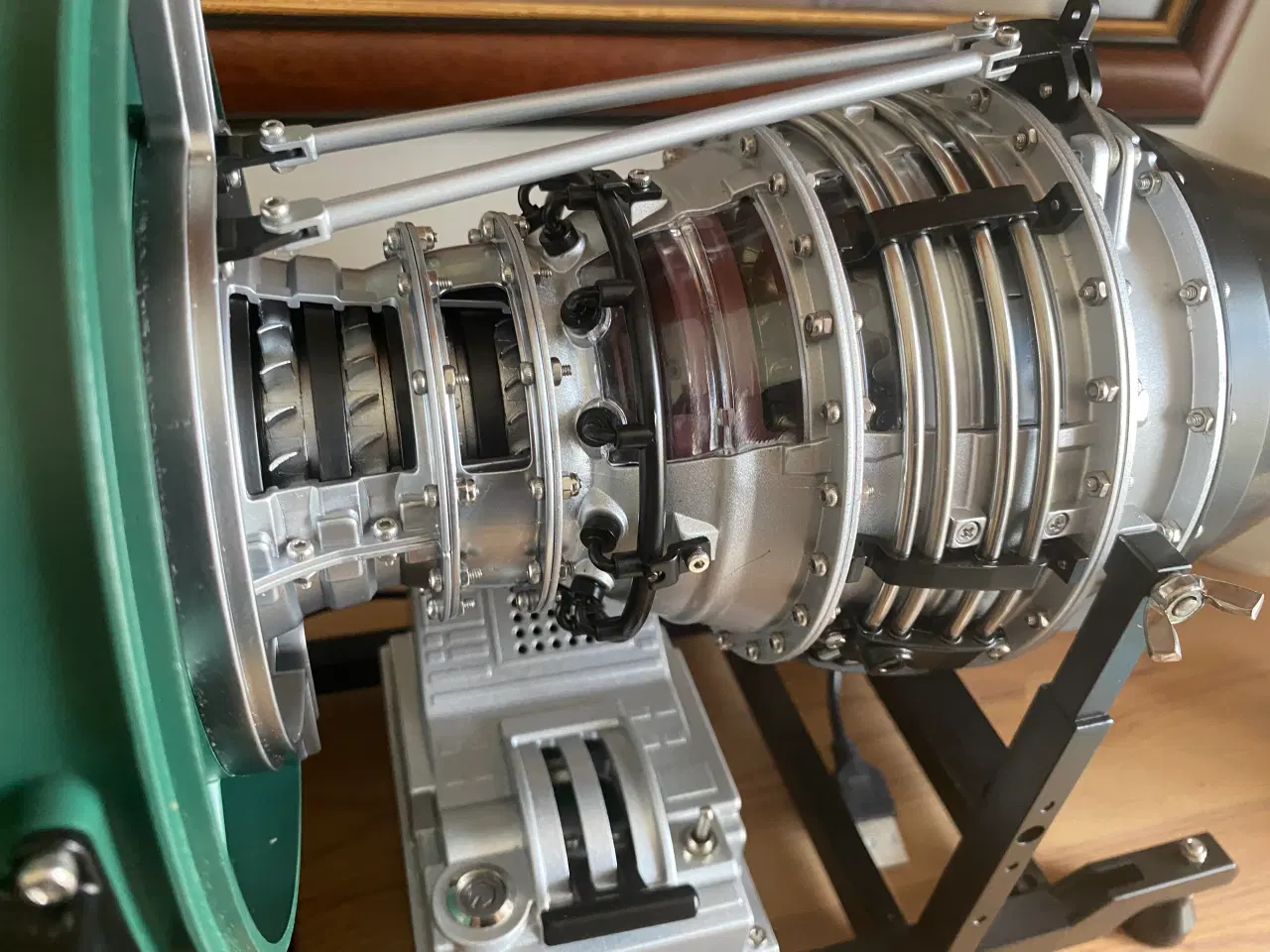 Billede 3 - Jet motor metal model...