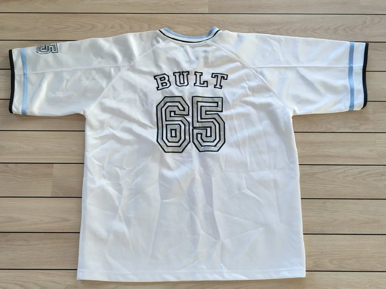 Billede 6 - T-shirt, Bullets, str L, Pris pr stk 250,-