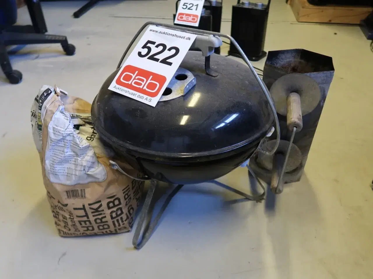 Billede 1 - Grill + starter & kul