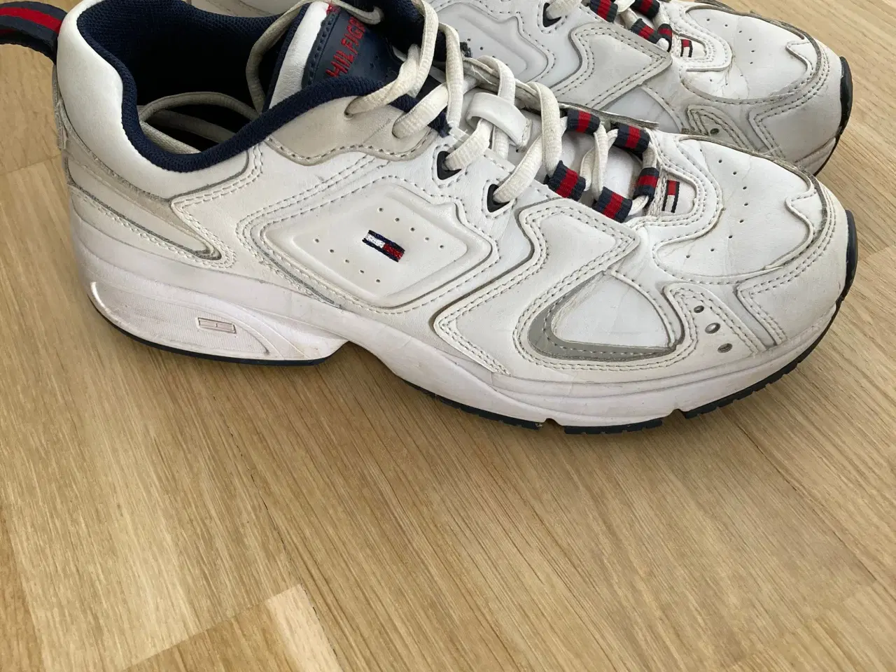 Billede 1 - Tommy Hilfiger sneakers 