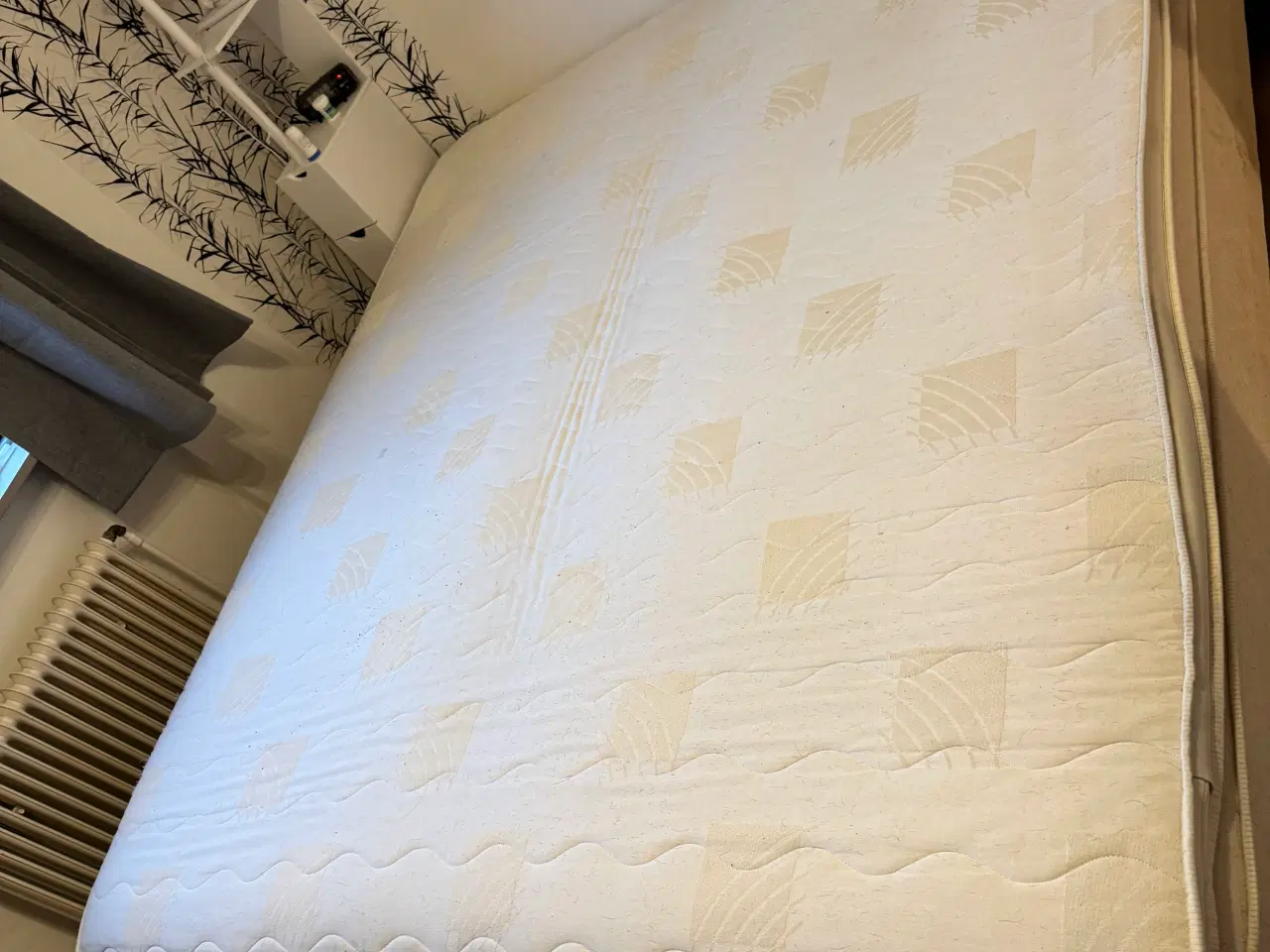 Billede 1 - Dobbeltseng sælges 