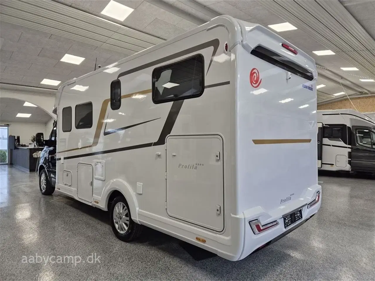 Billede 3 - 2026 - Euramobil Profila T726 EF Mercedes 170 Hk. 9 trins Automatgear. Markise. 150Ah Batteri. Alde Centralvarme.