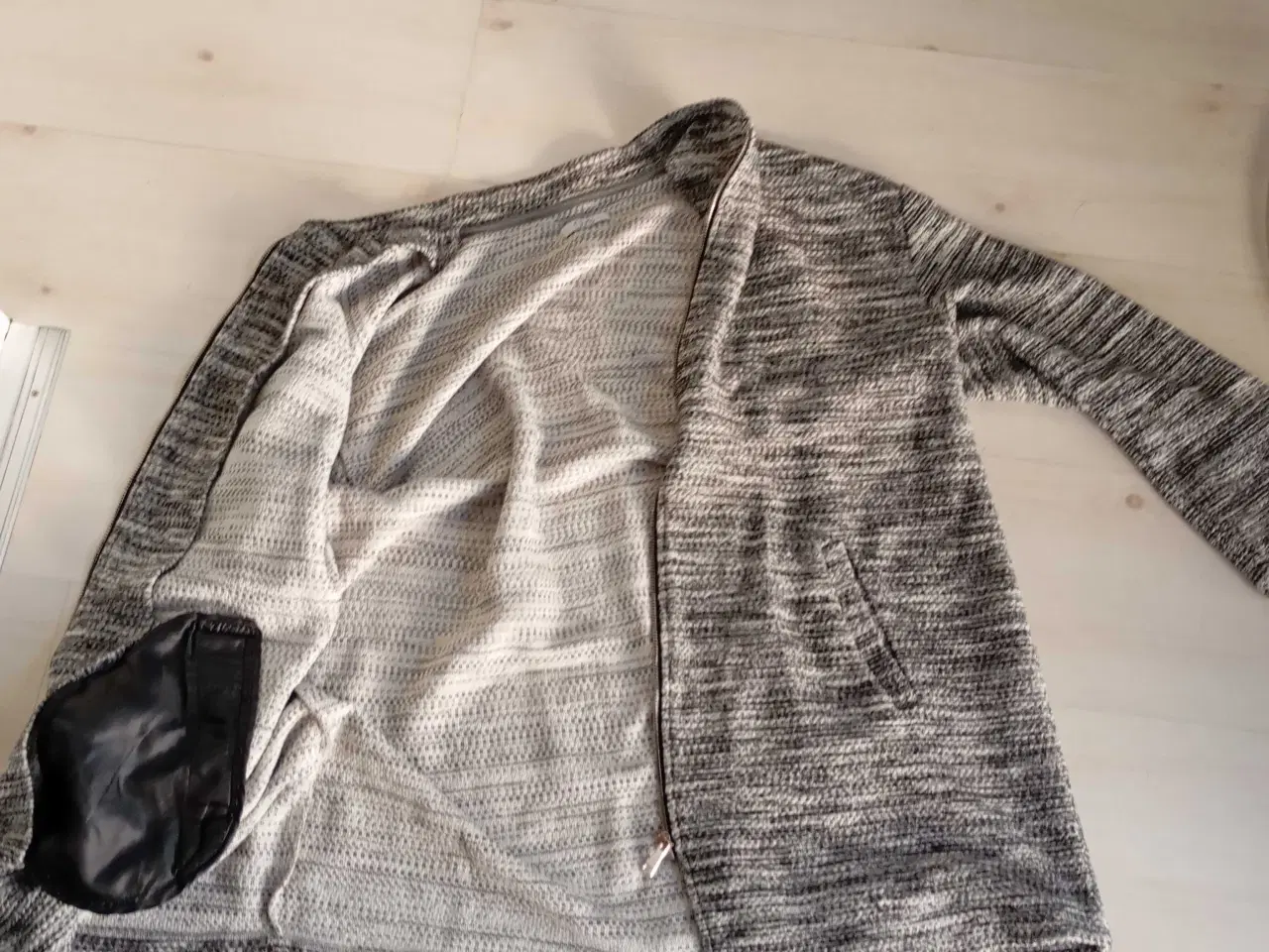 Billede 7 - Strikket cardigan / jakk