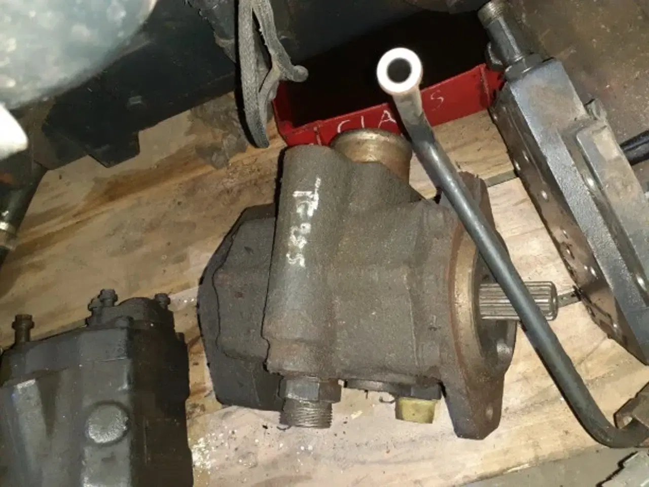 Billede 7 - New Holland TG285 Bagtøj / Gearkasse