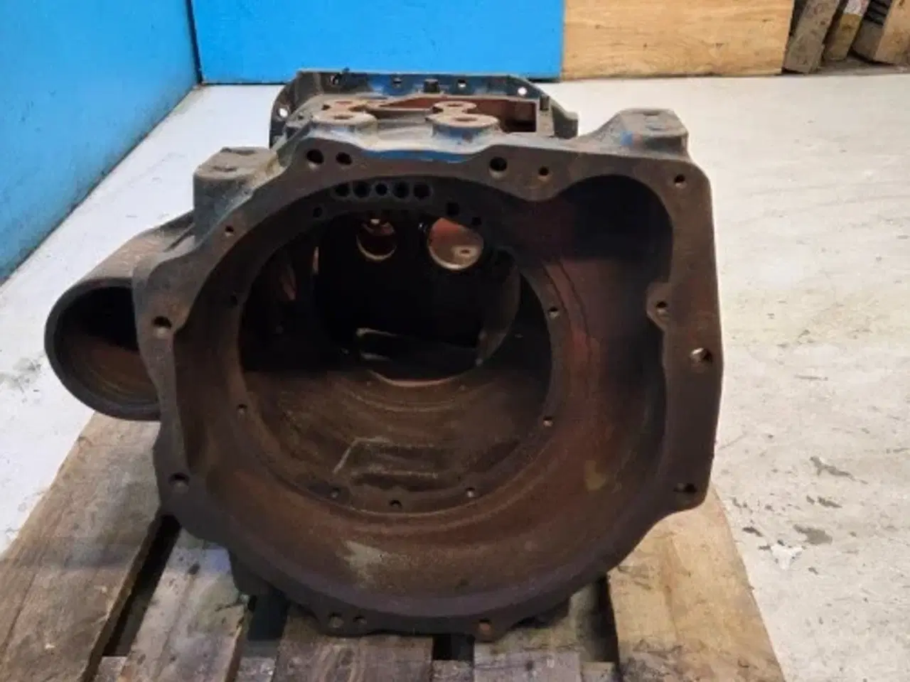 Billede 17 - Ford 7740 Gearkassehus F0NN7005AH