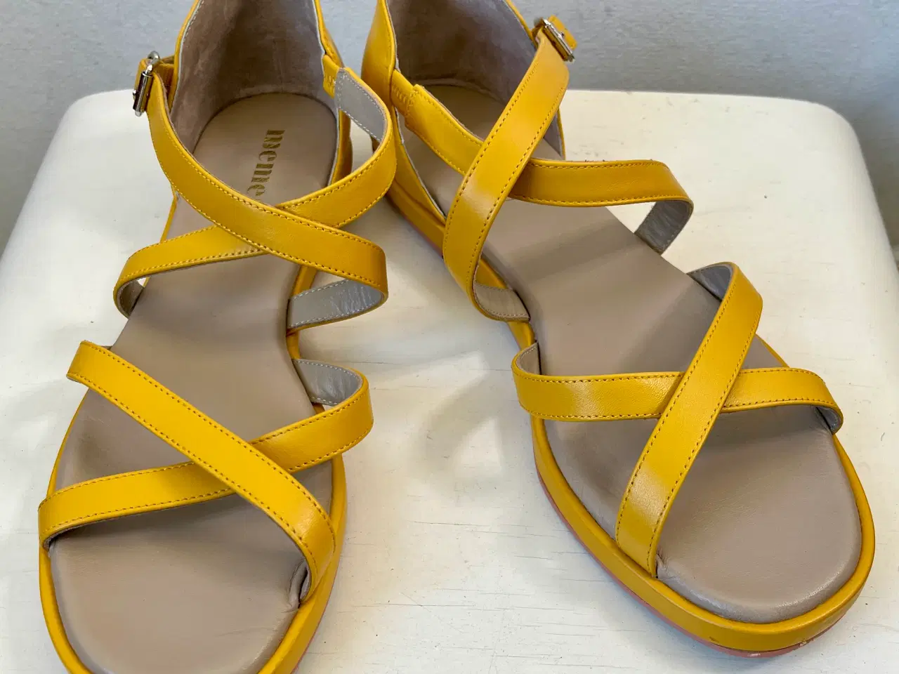 Billede 1 - Memery, sandaler, str 39