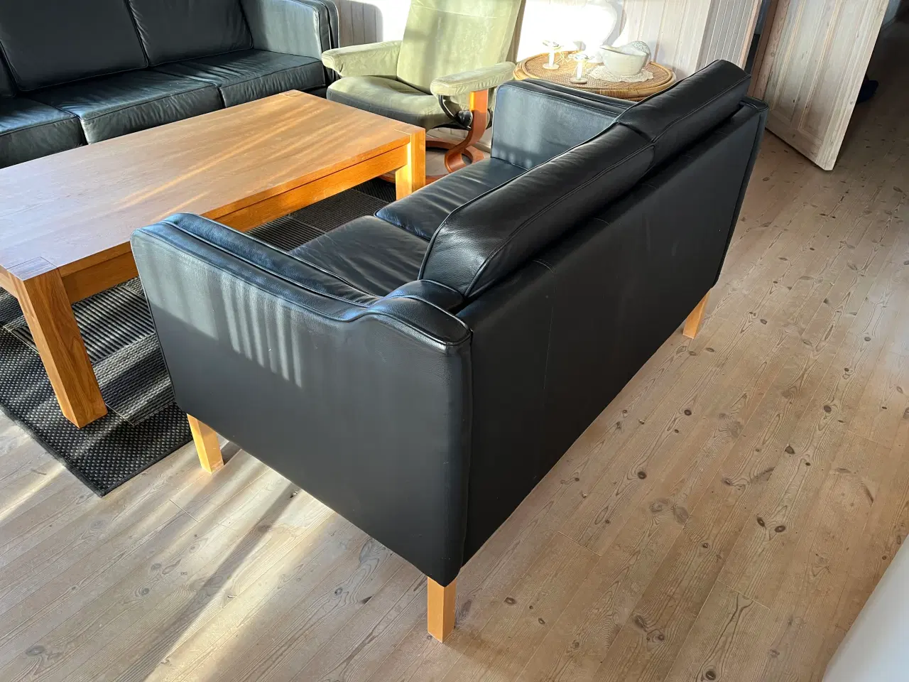 Billede 7 - Læderstue med sofabord