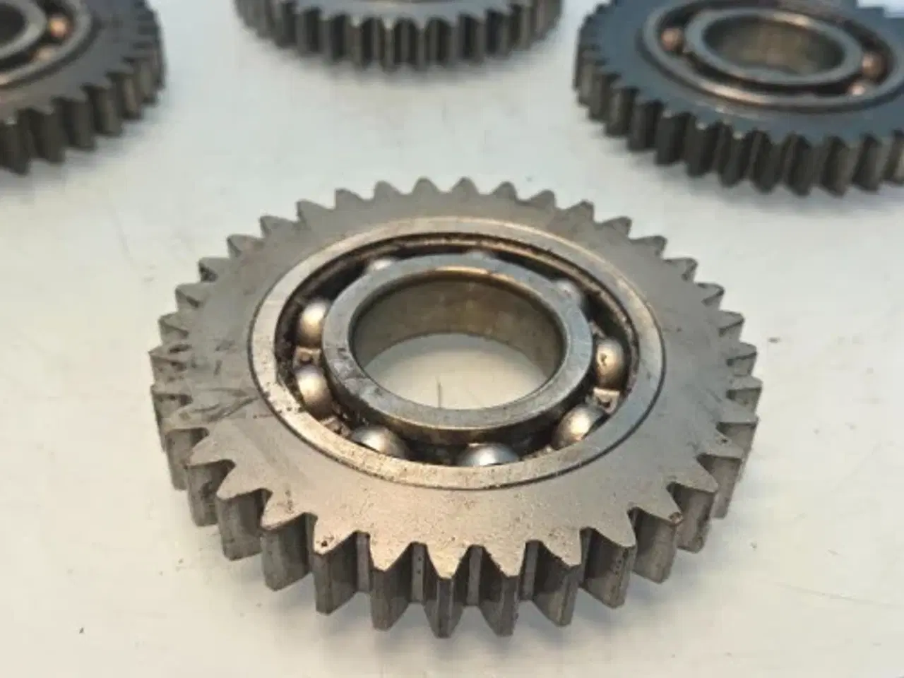 Billede 2 - Mellemhjul 2085724X  Z45M3  4 Stk