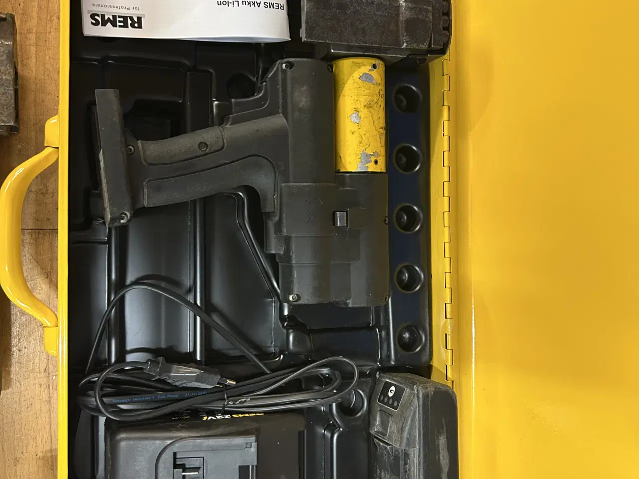 Billede 4 - Rems Akku Press 