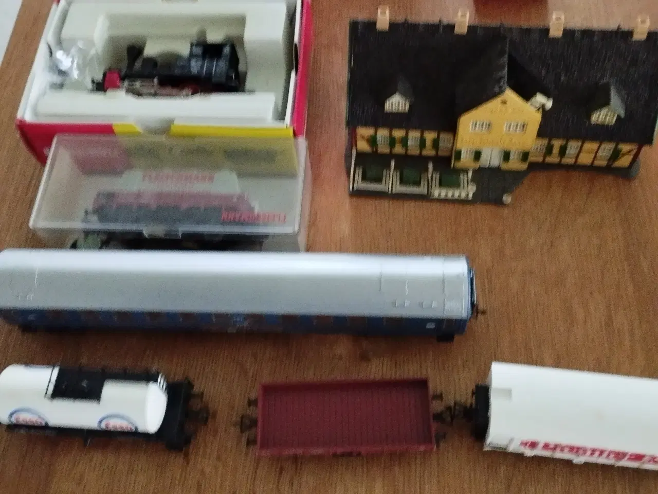 Billede 2 - Fleischman togbane., med mange ekstra ting