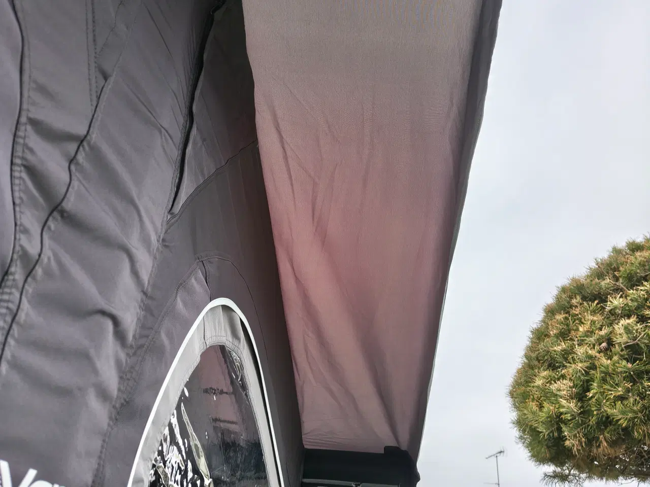 Billede 7 - Luftfortelt med lodrette sider