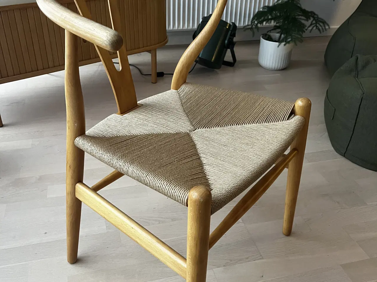 Billede 7 - Hans J Wegner y stol